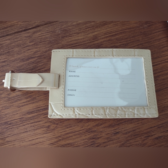 BEIS Tan Croc-Embossed Luggage Tag Travel Set - Picture 4 of 12